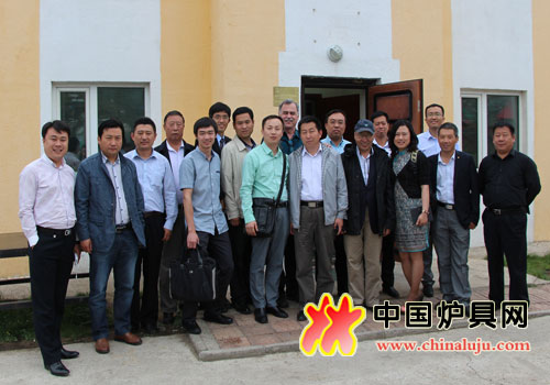 中国炉具代表团参观蒙古清洁炉具检测实验室